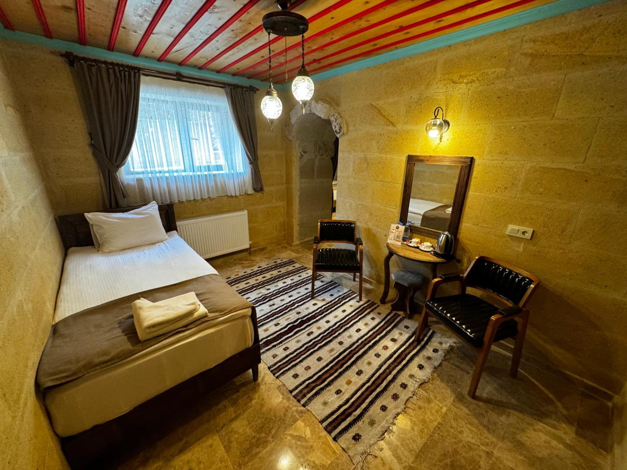 Rustic Caves Hotell Göreme Exteriör bild
